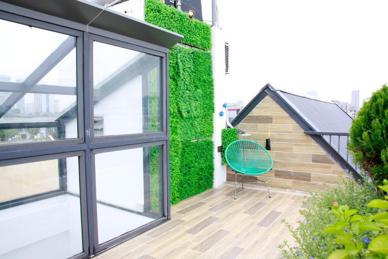 Sky Garden Serviced Apartment Hanoi Esterno foto